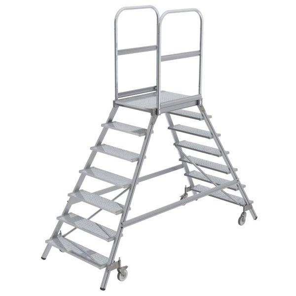 Fahrbare Aluminium Plattformleiter mit beidseitigem Aufstieg und Sicherheitsgeländer für den gewerblichen Einsatz.