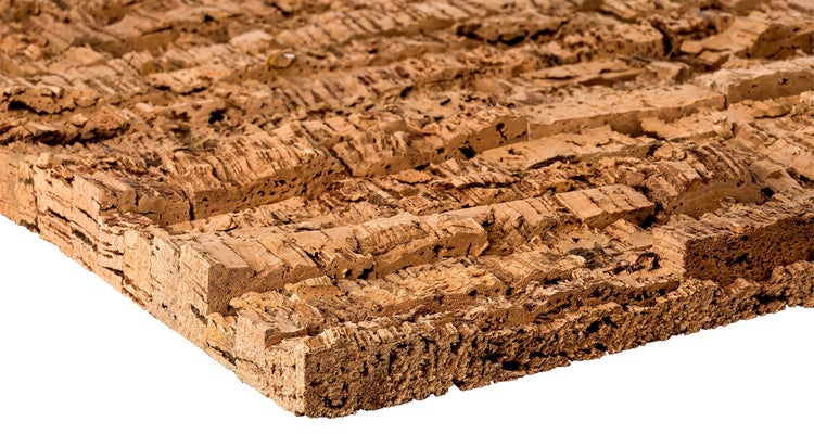 Korkwandplatte mit grober, naturbelassener Rindenstruktur zur Wandgestaltung.