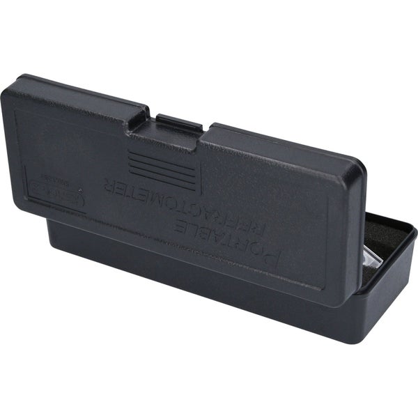 Tragbares Refraktometer im Transportkoffer