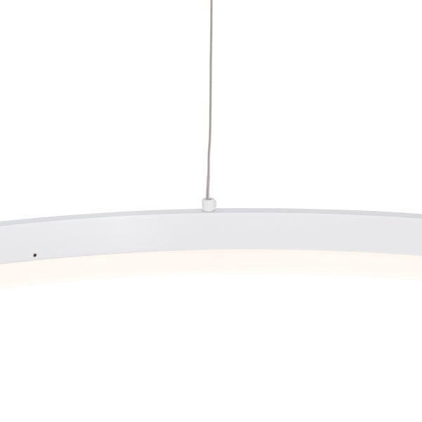 Hängelampe mit gebogener Form