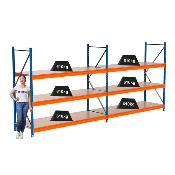 Lagerregal mit drei Ebenen und einer Traglast von 610 Kilogramm pro Ebene