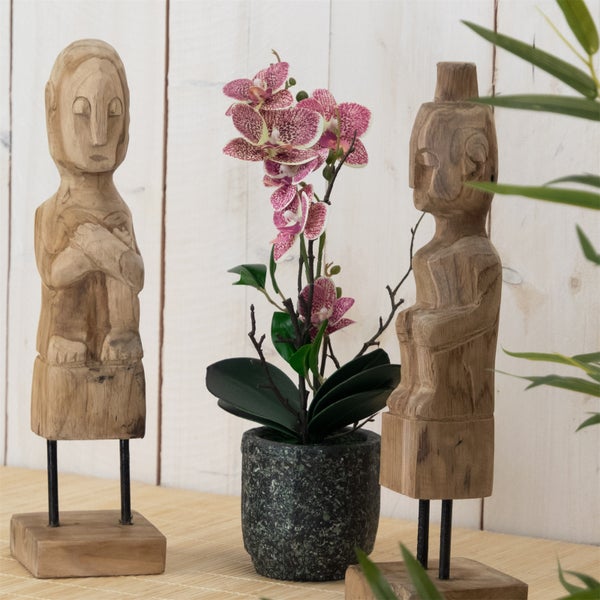 Begehbare Badewanne mit Tür und Armaturen