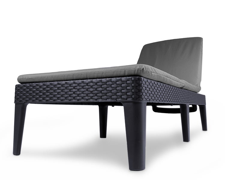 Gartensonnenliege aus Polyrattan mit Auflage