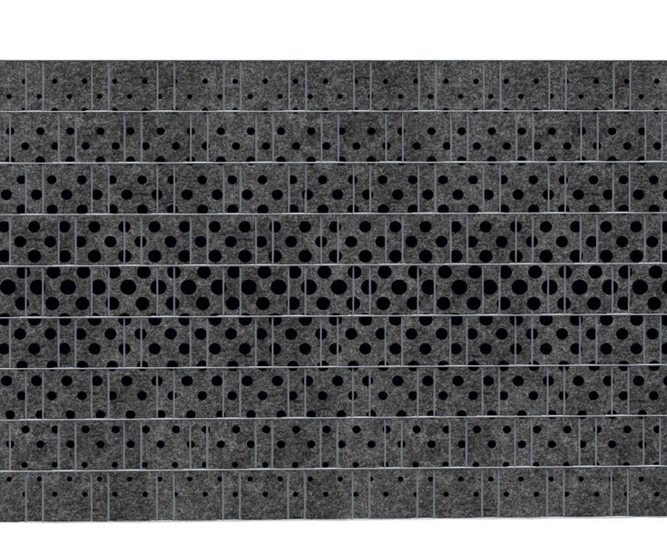 Gabione mit Schallschutzmatte und Lochmuster