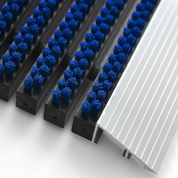 FLOORDIREKT Fußmatte - Profi Brush - Schmutzfangmatte mit Alu-Rahmen - Blau -  40 x 60 cm