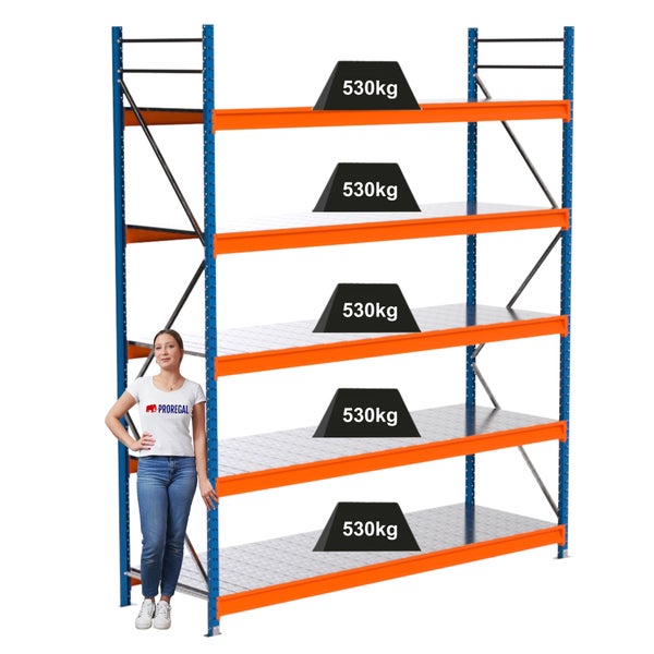 Hochregal mit fünf Ebenen und einer Traglast von 530 Kilogramm pro Ebene