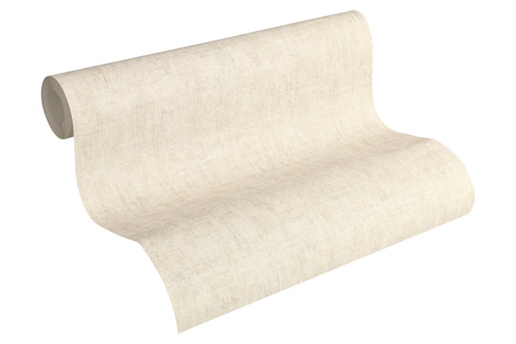 Wohnraum mit Textiltapete, Sessel und Beistelltisch