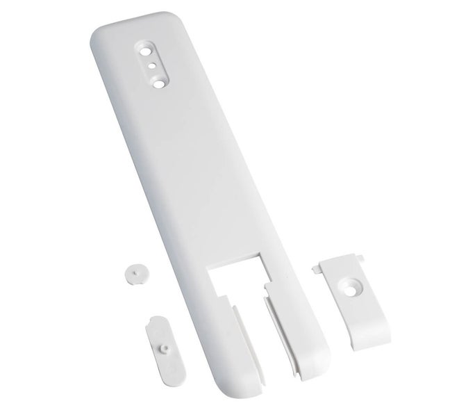 Einzelne weiße Kunststoffteile für die Montage