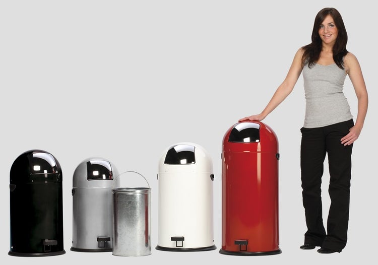 PROREGAL Klassischer Abfallsammler Mit Einwurfklappe Inneneinsatz Fußpedal 40 Liter HxBxT 73 x 46,5 x 46,5 cm Verzinkter Stahl Weiß