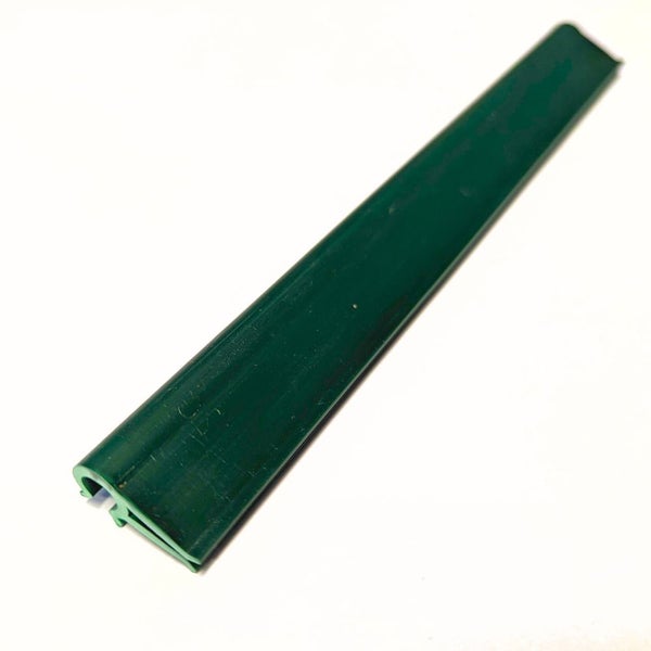 Kunststoff-Zaunstreifen zur Zaunverkleidung