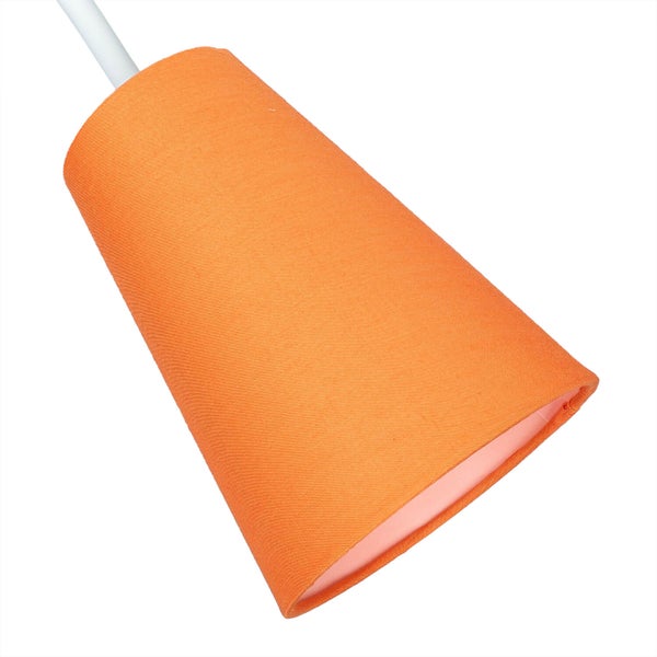 Hängelampe mit zylindrischem Textilschirm