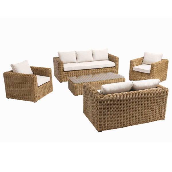 Lounge-Set aus Rattangeflecht mit Dreisitzer-Sofa, Zweisitzer-Sofa, zwei Sesseln und einem Couchtisch mit Glasplatte inklusive Polstern.