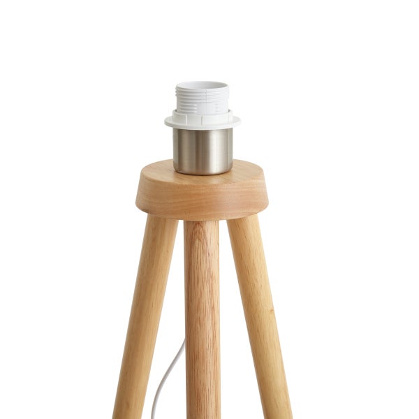 Stativleuchtenfuß aus hellem Holz mit Metallfassung für eine Tischlampe