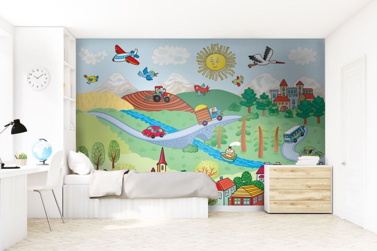 Kinderzimmer mit einer Fototapete, die eine gezeichnete Landschaft mit Fahrzeugen darstellt