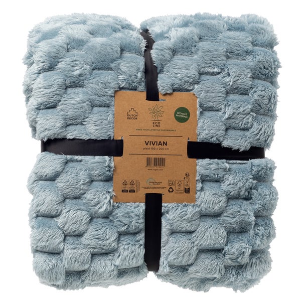 Blaue Kuscheldecke Vivian 150 mal 200 Zentimeter aus recyceltem Material mit quadratischer Struktur.