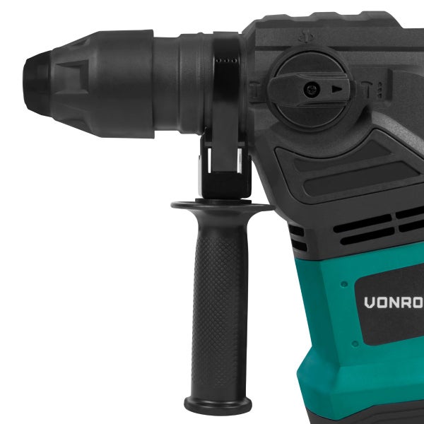 Vonroc Bohrhammer im Detail mit Zusatzhandgriff, SDS Plus Aufnahme und Wahlschalter für Bohren, Hammerbohren und Meißeln.