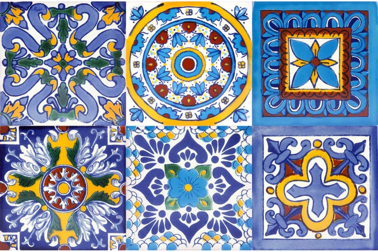 Fliesen mit verschiedenen dekorativen Mustern