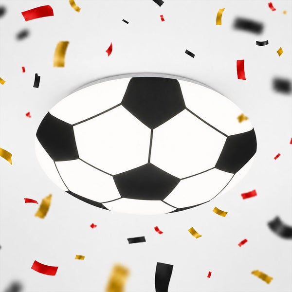 LED Deckenleuchte in Form eines Fußballs mit Konfettimotiv im Hintergrund