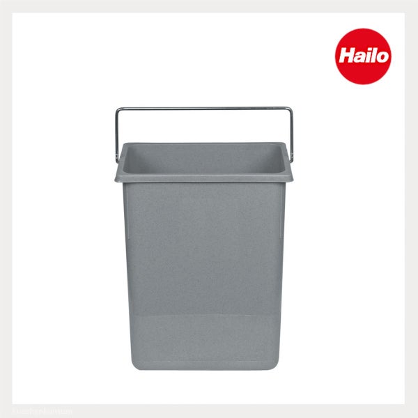 Grauer Mülleimer-Einsatz aus Kunststoff mit Metallbügel von Hailo. Hailo Logo.