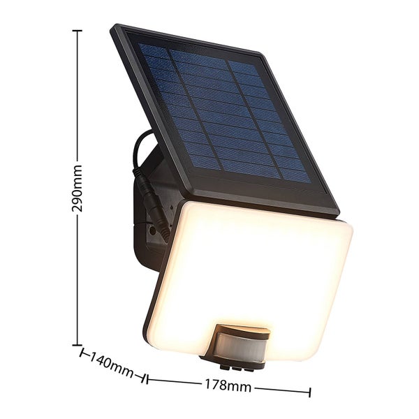 Solar LED-Außenwandleuchte mit Bewegungsmelder und Solarpanel. Maße: Höhe 290 Millimeter, Breite 178 Millimeter, Tiefe 140 Millimeter.