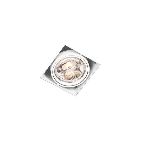 Quadratischer Einbaustrahler mit rundem schwenkbarem Reflektor für die Deckenmontage.