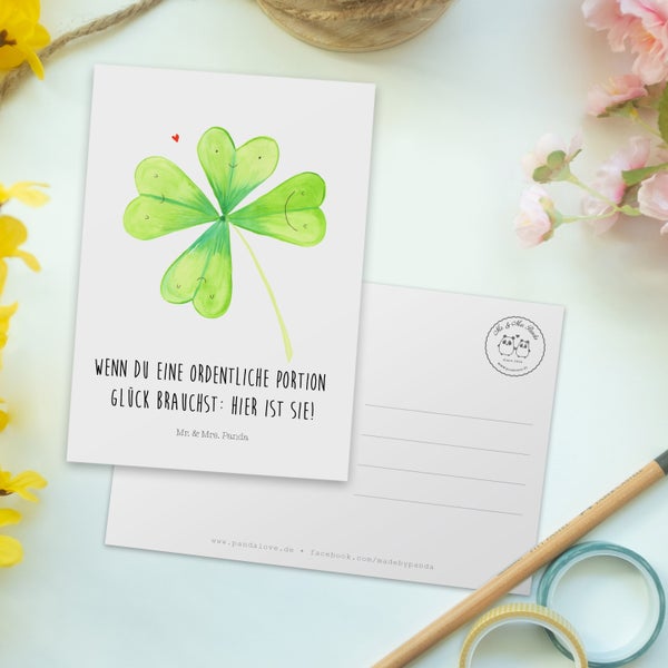 Mr. & Mrs. Panda Postkarte Blume Kleeblatt - Weiß