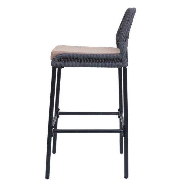 Barhocker mit geflochtener Rückenlehne und Sitzkissen