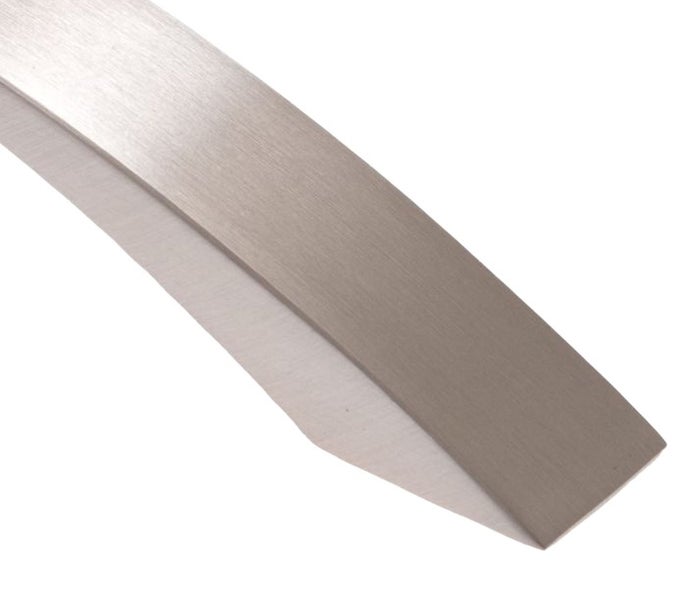 Detailansicht eines Möbelfußes aus Metall