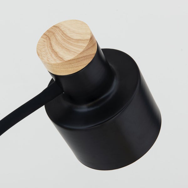 Schreibtischleuchte mit Holzdetails