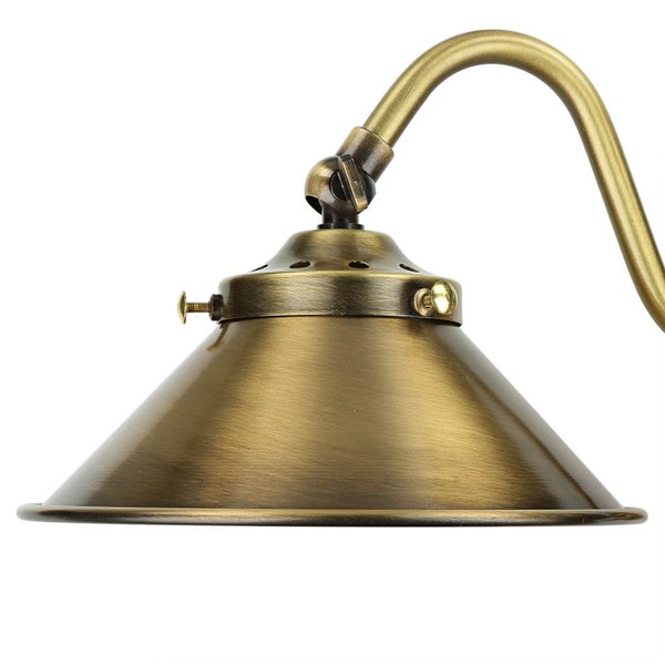 Metall Wandleuchte mit Lampenschirm