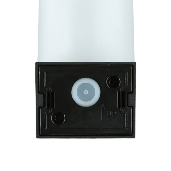 Detailansicht einer Wandleuchte mit Montageplatte