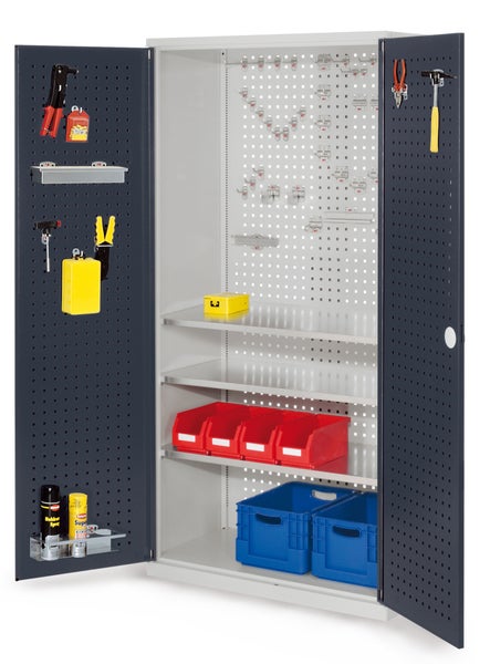 Werkzeugschrank mit Lochwand und Regalen zur Aufbewahrung von Werkzeugen und Materialien
