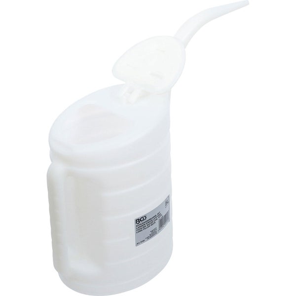 Kühlwasserkanne mit langem Einfüllstutzen aus Kunststoff