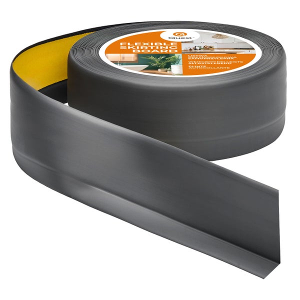 Quest Weichsockelleiste Selbstklebend 50 x 20 mm, PVC Sockelleiste, Flexibel, Dunkelgrau, 10 Meter