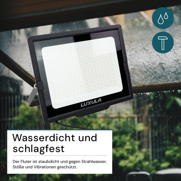 Schwarzer Luxula LED-Fluter mit Wasserdichtigkeitssymbol und Stoßfestigkeitssymbol