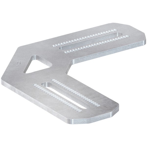 Dekorative rote Kissen mit dem Schriftzug Liebe auf einem Sofa