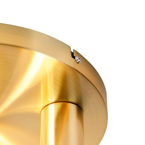 Detailaufnahme einer Deckenleuchte aus Metall