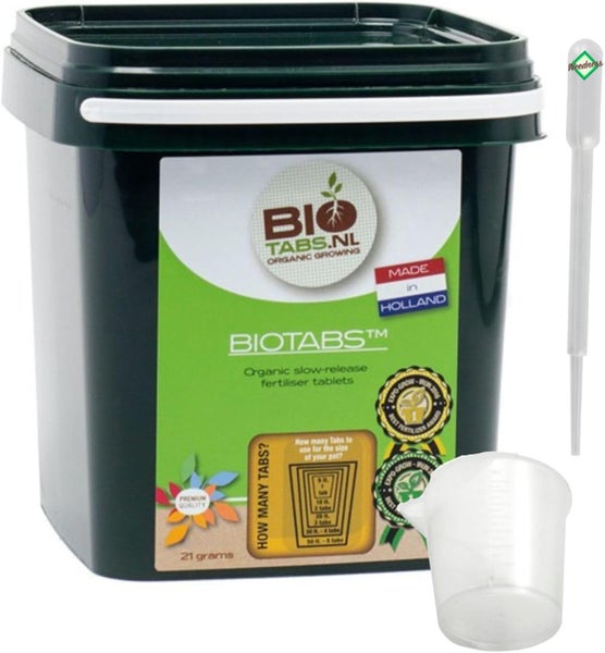 BioTabs organische Langzeit-Düngertabletten im Eimer, inklusive Pipette und Messbecher.
