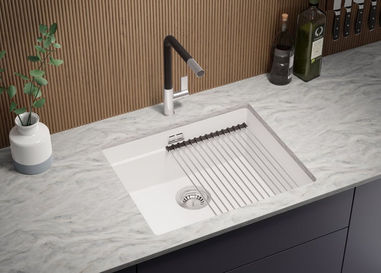 PRIMAGRAN Unterbauspüle Granit Alles Weiß 56x47cm, Spülbecken 1 Becken + Ablauf-Set + Aufrollbare Abtropffläche, Granitspüle ab 60er Unterschrank - Praga