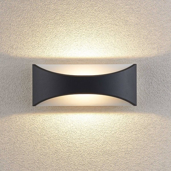 Lindby LED Wandleuchte außen Mathea (Modern) in Schwarz aus Aluminium (1 flammig, ) - Außenwandleuchten Wandlampe Led Außenlampe Outdoor für Außenwand/Hauswand Haus Terrasse &