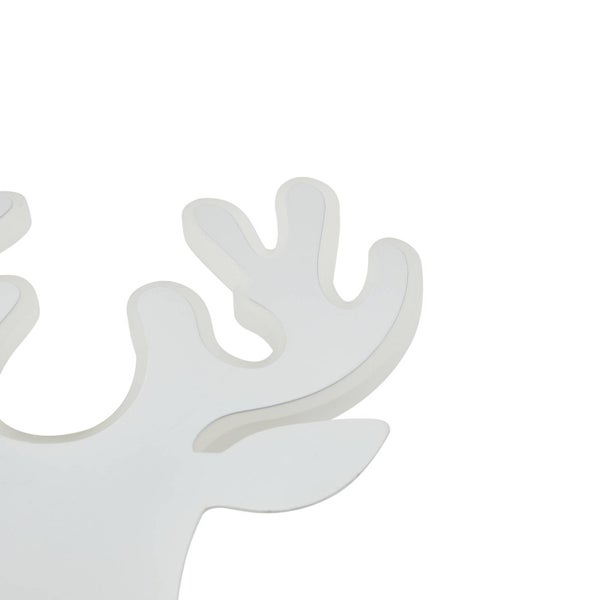 Detailansicht eines Rentiergeweihs aus Acryl, Teil einer weihnachtlichen LED-Dekofigur.