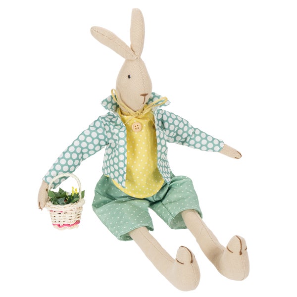 Dekorativer Osterhase aus Stoff, sitzende Figur mit grüner gepunkteter Kleidung und kleinem Körbchen.
