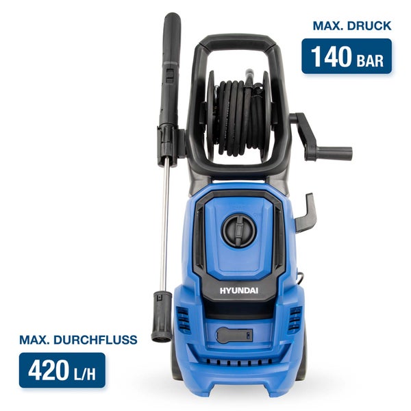 Hyundai Hochdruckreiniger mit Schlauchtrommel, maximaler Druck 140 bar und maximaler Durchfluss 420 Liter pro Stunde.