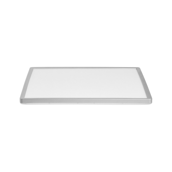 Rechteckige LED Panel Deckenleuchte mit flachem Rahmen zur direkten Montage.