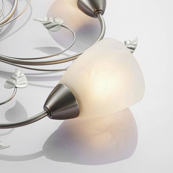 Deckenleuchte mit Blattornamenten und Glaskolben