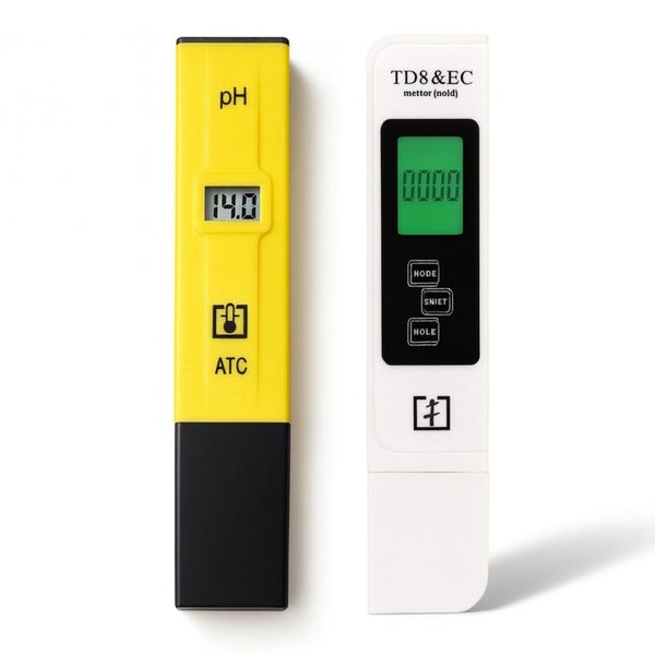 Zwei Messgeräte zur Messung des pH-Wertes und der elektrischen Leitfähigkeit