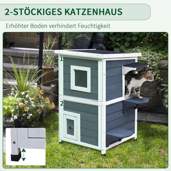 Zweistöckiges Katzenhaus mit erhöhtem Boden, um Feuchtigkeit zu verhindern.