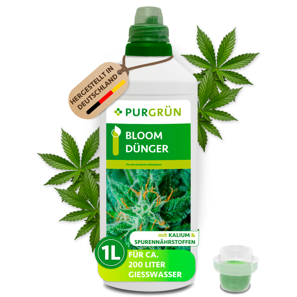 Eine Flasche Purgrün Bloom Dünger mit einem Liter Inhalt für circa 200 Liter Gießwasser, inklusive Dosierkappe und Blätter-Motiv.