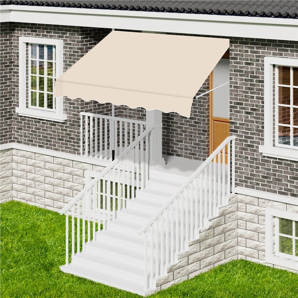 Hausfassade mit Treppe und Markise