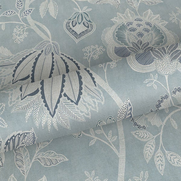 Blumentapete mit floralem Muster